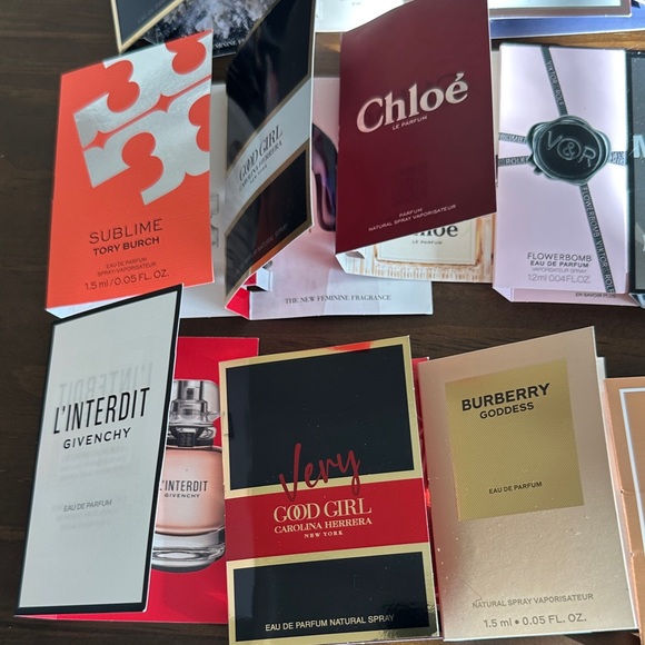 Assorted Perfume Sample Collection - Picture 5 of 5